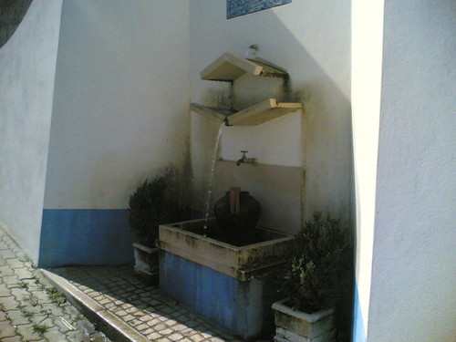 Fonte na subida de Abrunheira