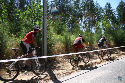 BTT XCM 2012 Montemor (263) Junto da estrada