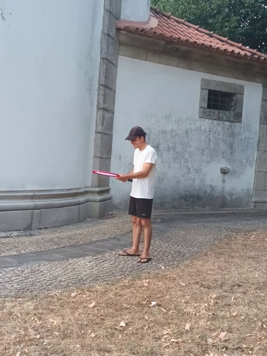 Não me canso disto ago.jpg