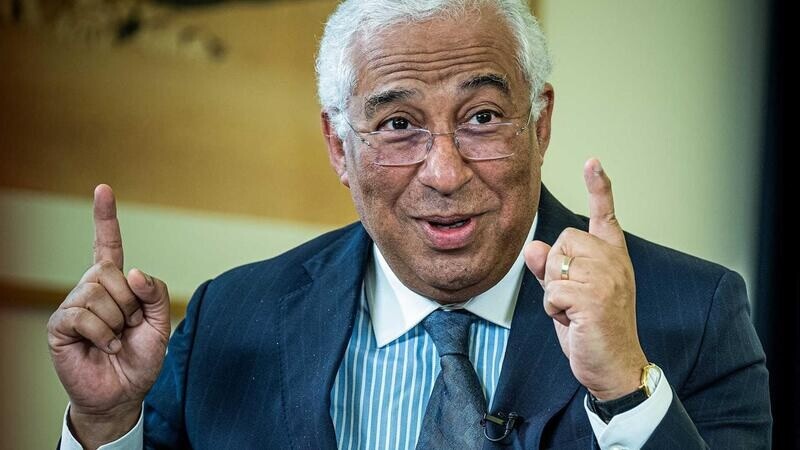 PM-AntonioCosta(Dedos).jpg