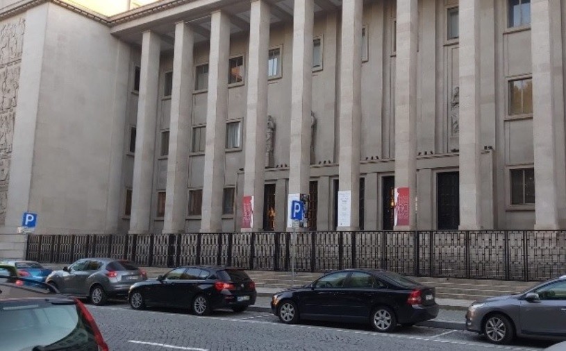 TJ-Porto-PalacioJusticaComGrades2.jpg