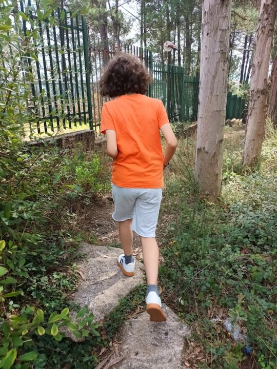 Não me canso disto Mini escola2.jpg