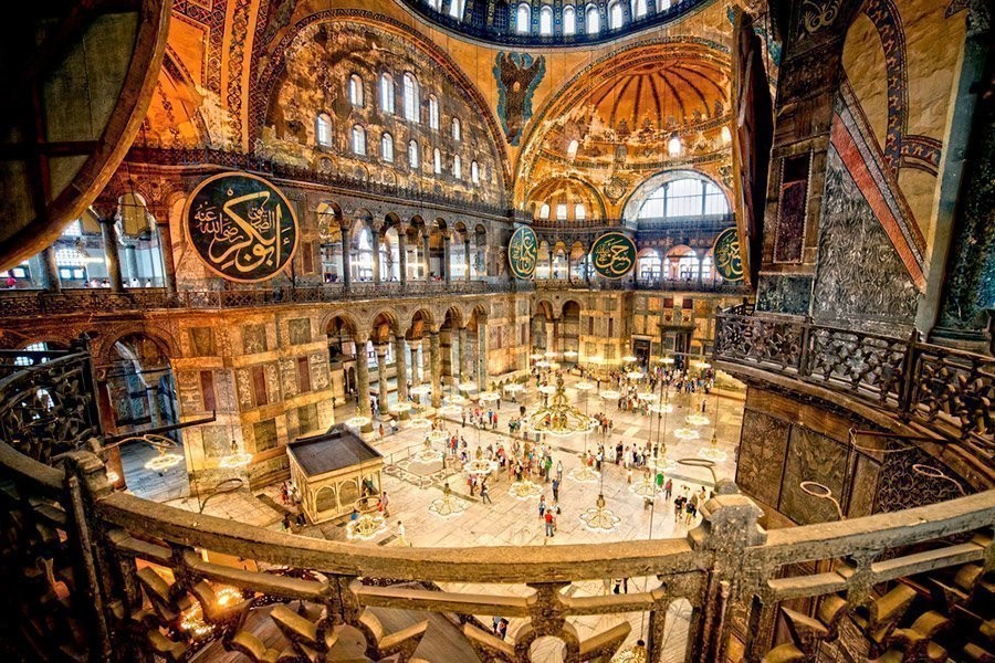 santa-sofia-interior2.jpg