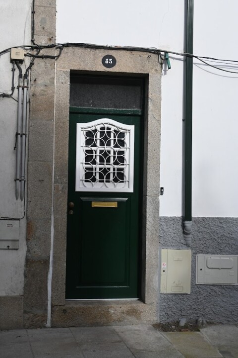 Não me canso disto portas janelas 3.JPG