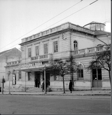 Teatro-Avenida 1962.jpg