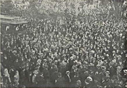 multidao em belem a espera de hermes da fonseca2.J multidao em belem a espera de hermes da fonseca2.J