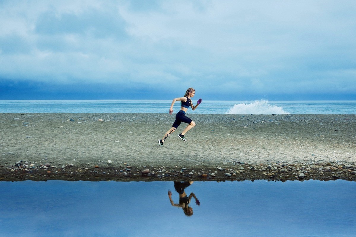 adidas-stella-mccartney-grimes-fw-19-lookbook-09.j