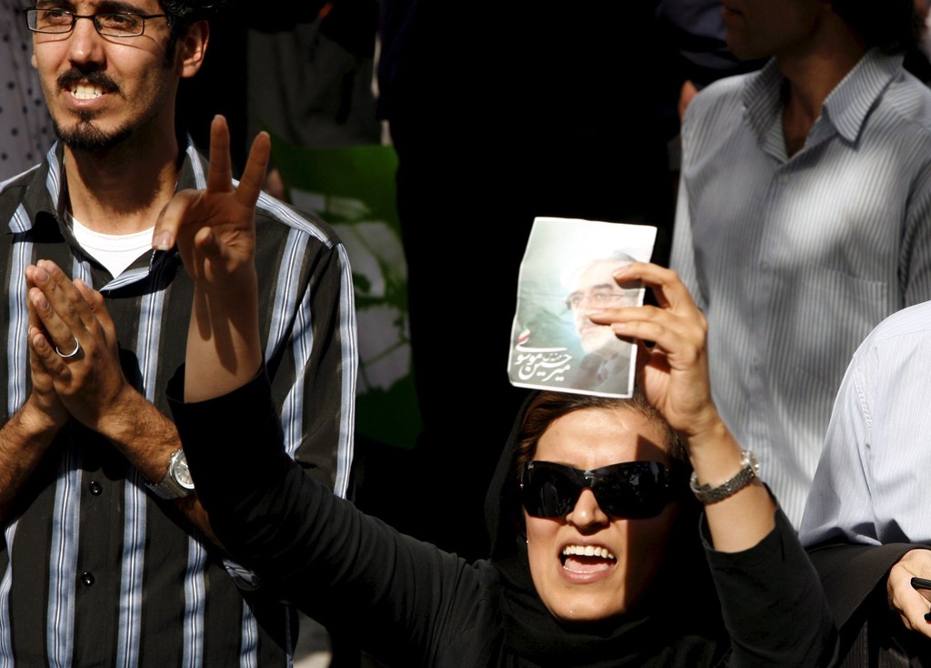 Mulher protesta