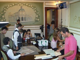 71769_157386760967805_100000894464032_286202_40492