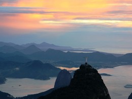 Amanhecer - Apesar da previs&atilde;o, dia amanheceu ens