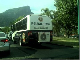 Ônibus da Polícia Civil, DEAM - Delegacia da Mul
